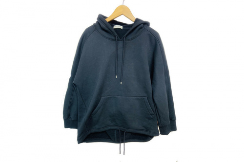 メンズファッションのパーカー