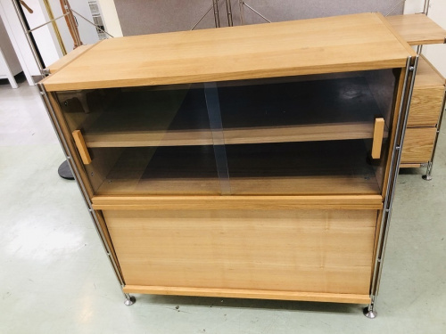 家具のカップボード・食器棚