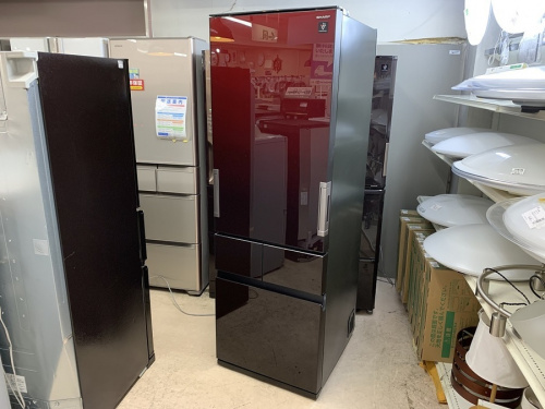 季節家電の冷蔵庫　