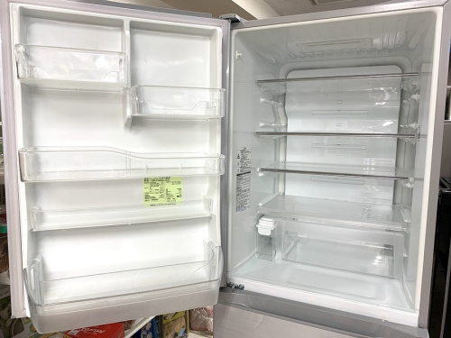 冷蔵庫の5ドア冷蔵庫