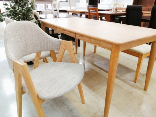町田 家具 買取のダイニングテーブル