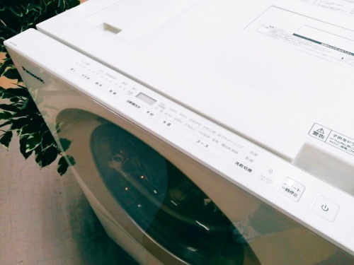 洗濯機　Panasonic パナソニックのドラム式洗濯乾燥機