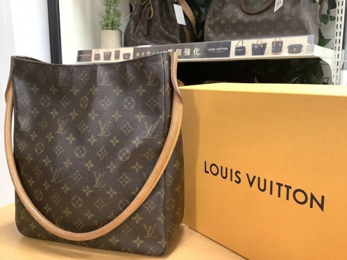 LOUIS VUITTON　ルイ・ヴィトン　中古　バッグ　買取のブランド　財布　カードケース　買取