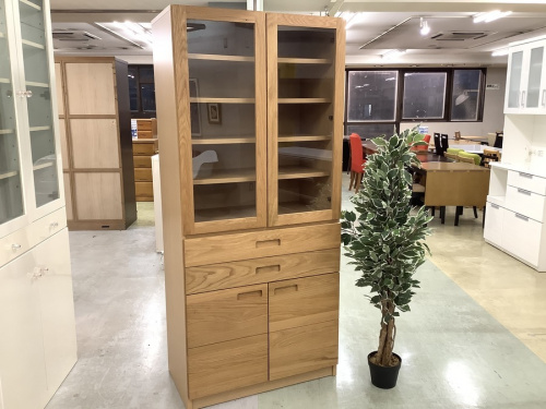 家具のカップボード・食器棚