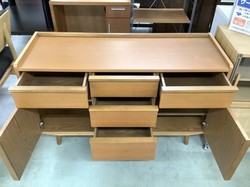 キャビネット　中古のUNICO