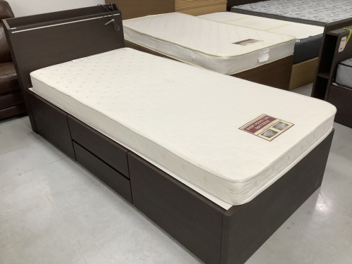 シングルベッドのニトリ