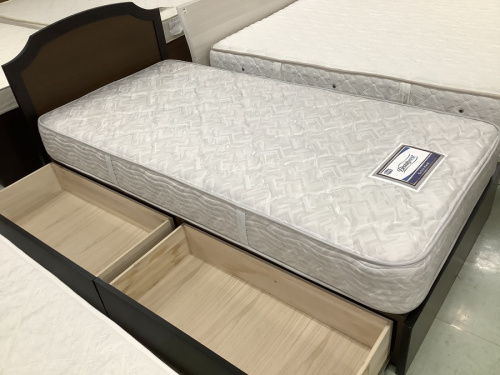 Simmons(シモンズ)の家具