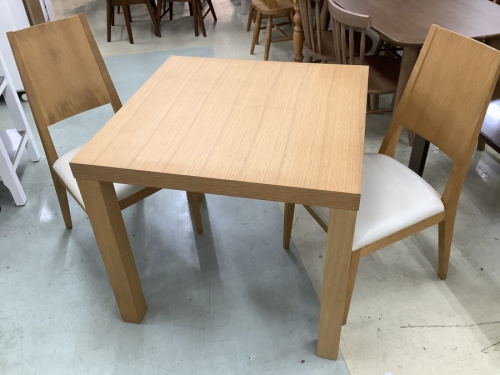 ダイニング3点セットのIDC