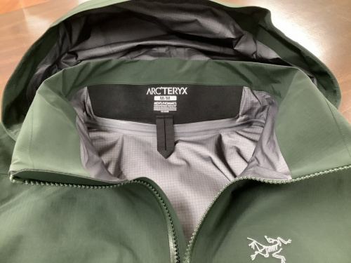 アウトドアウェア 中古のARC'TERYX