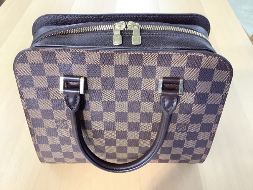 ハンドバッグのLOUIS VUITTON