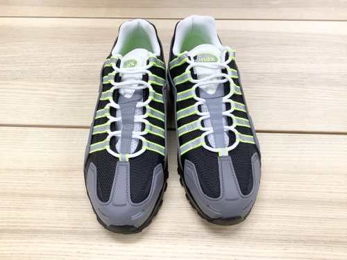 スニーカーのNIKE