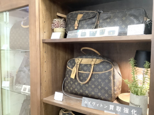 バッグのハンドバッグ