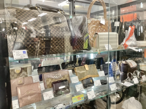 ハンドバッグのLOUIS VUITTON