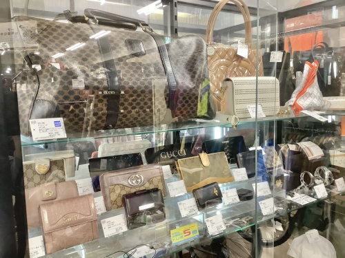 バッグのハンドバッグ