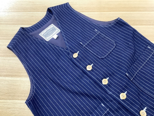 トップスのベスト