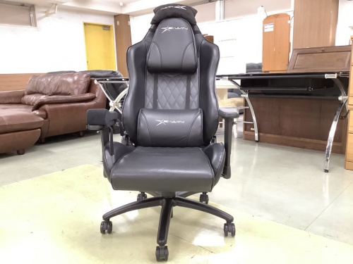 家具　中古　買取のゲーミングチェア　中古