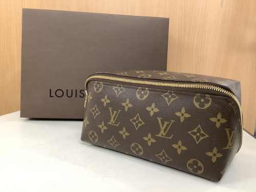 ポーチ　中古　買取のシューケアキットポーチ　中古