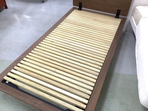 シングルベッドの無印良品