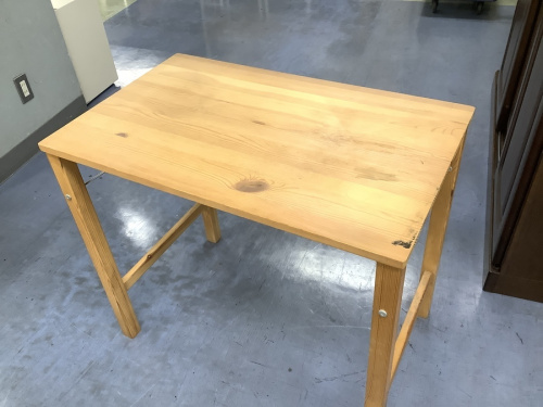 キッチン収納のスチールユニットシェルフ