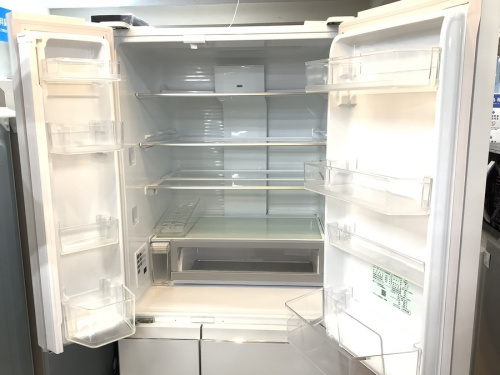 冷蔵庫の6ドア冷蔵庫