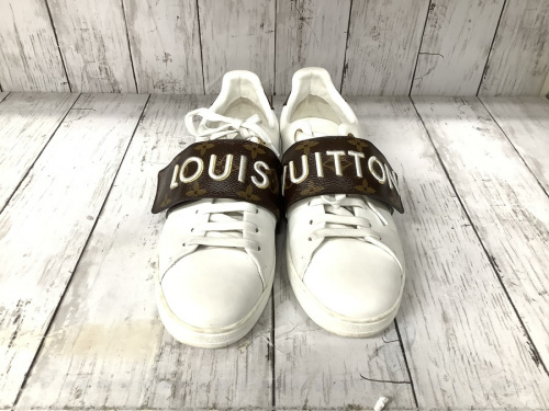 靴のLOUIS VUITTON