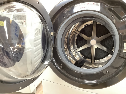 中古洗濯機のドラム式洗濯乾燥機