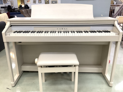 中古ピアノの電子ピアノ