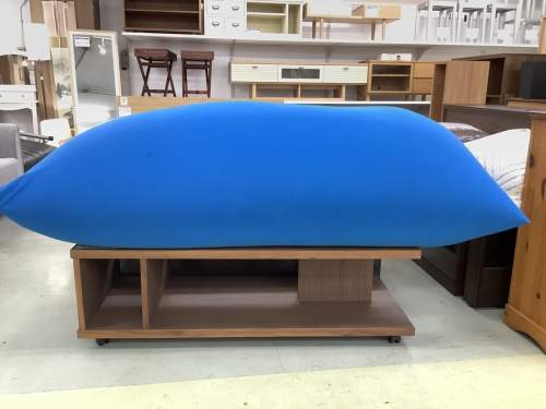 Yogibo Max 青 ビーズクッション　2025年5月購入【手渡し限定】 K1691 Yogibo Max（ヨギボー マックス）【ネイビーブルー
