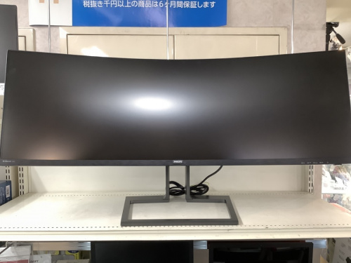 中古液晶モニターのウルトラワイド曲面ディスプレイ