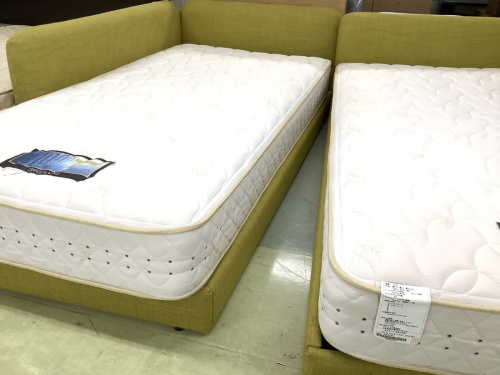 ダブルベッドのdreambed