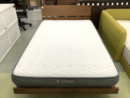 中古ベッドのシングルベッド