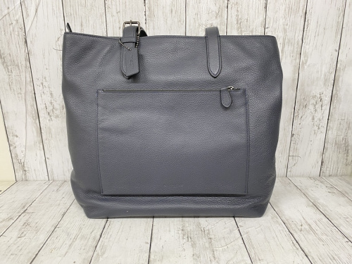 バッグのトートバッグ