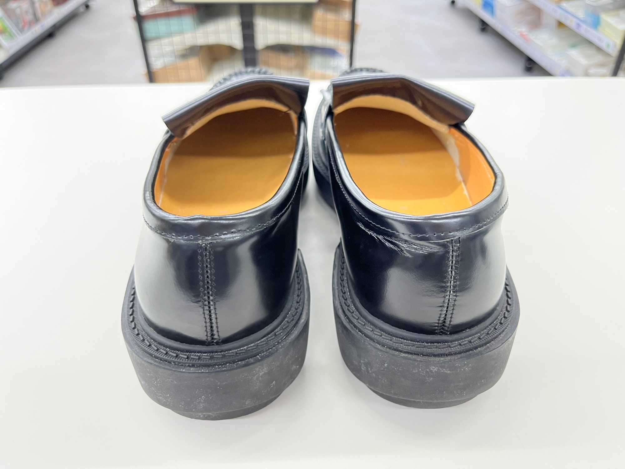 UNITED TOKYO プラットフォームローファー UNITED TOKYO（ユナイテッドトウキョウ）の「プラットフォーム