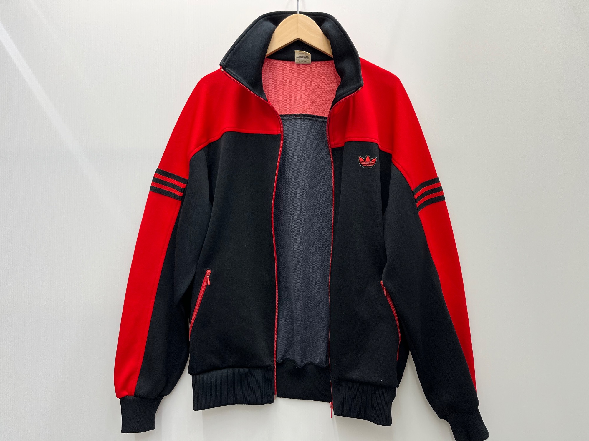 トラックジャケット adidas ATS-44Fをご紹介！！｜2025年10月20日