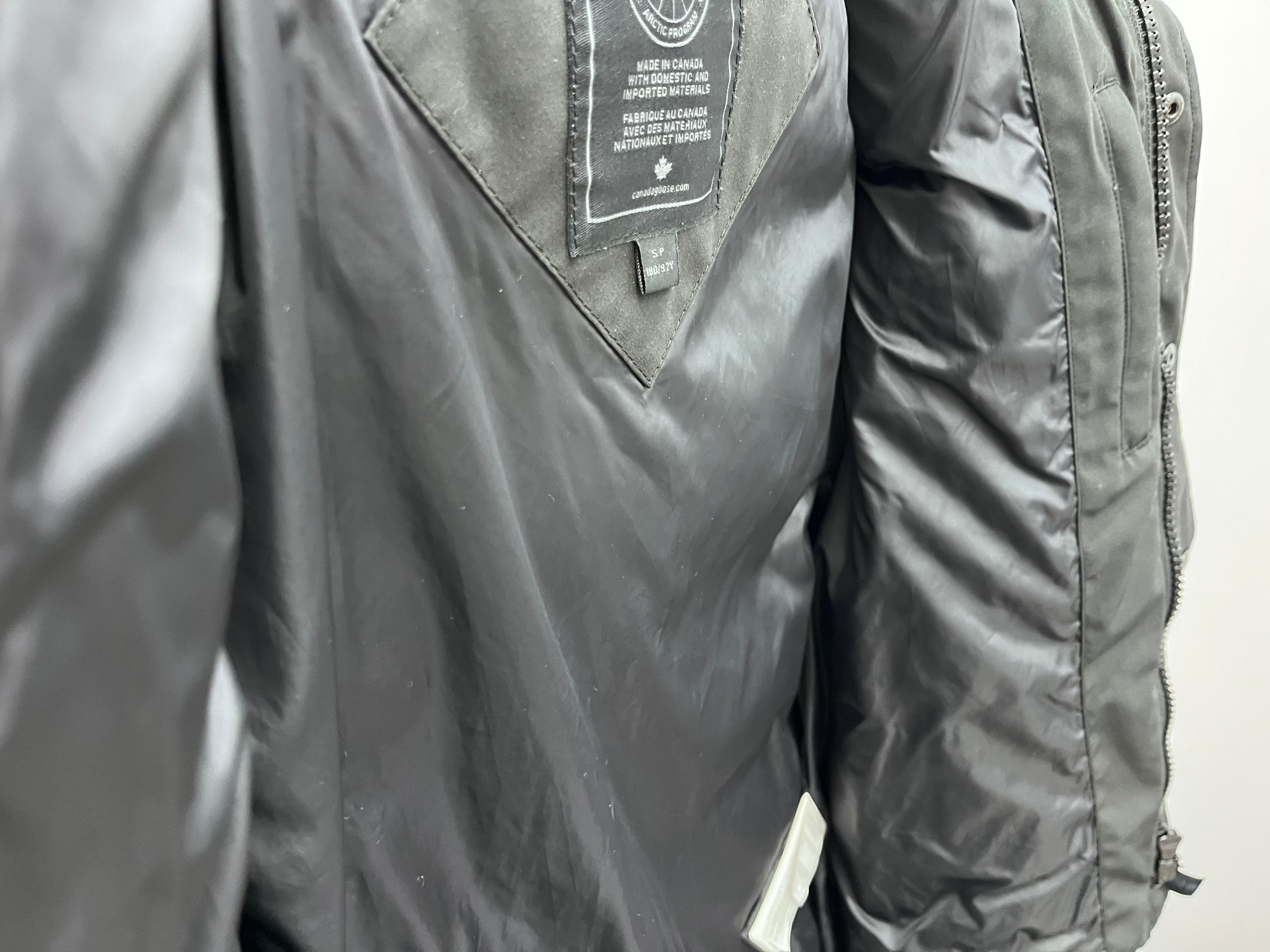 CANADA_GOOSE(カナダグース)の”WYNDHAM PARKA BLACK LABEL”をご紹介し