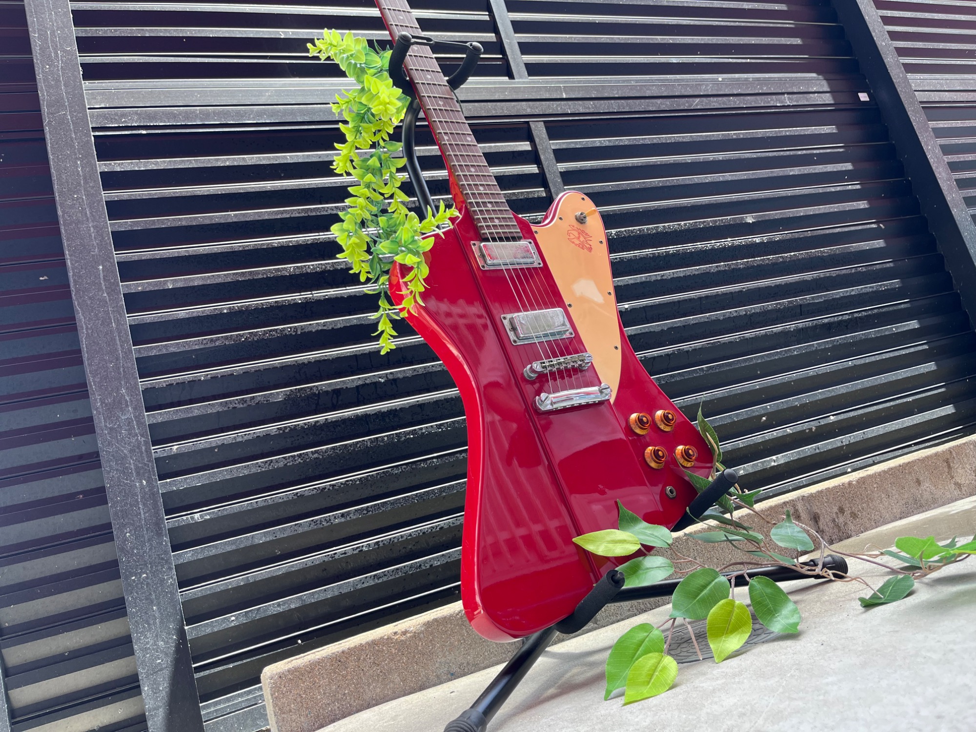EpiophoneのFirebird III エレキギターをご紹介！！｜2026年04月25日