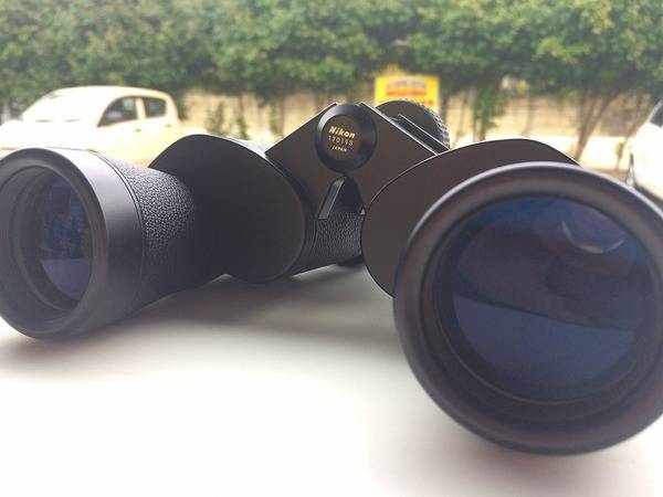 ニコンの双眼鏡（8x-16×40 5.2°at 8x ZOOM）が買取入荷しました