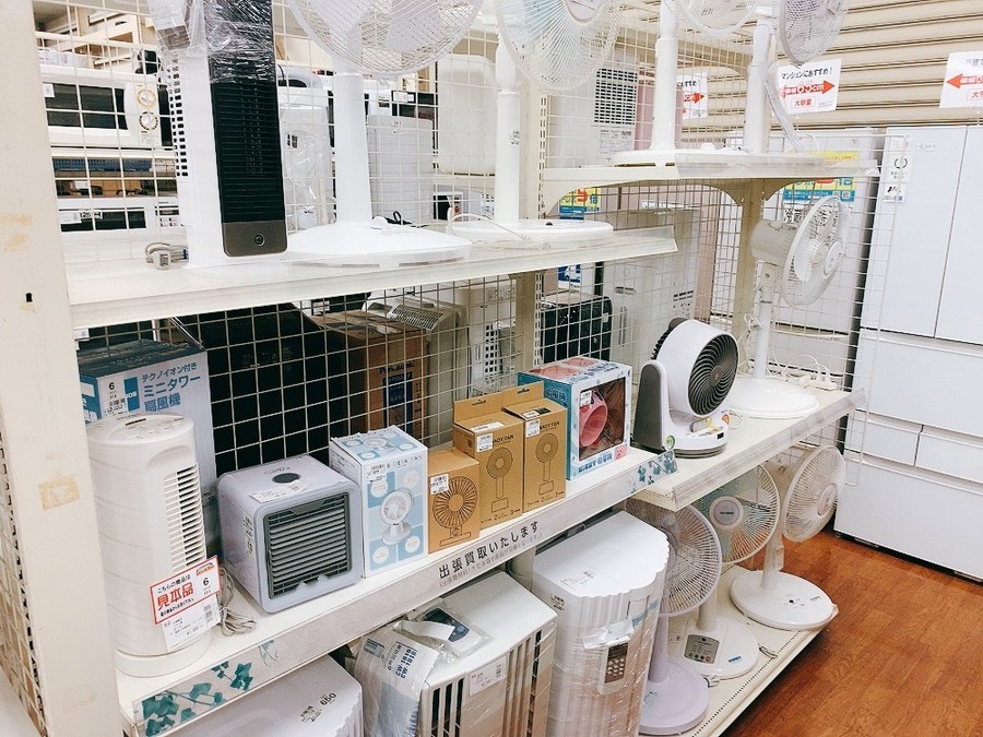 TOYOTOMI(トヨトミ)】TIW-AS180G 窓用エアコンが入荷致しました