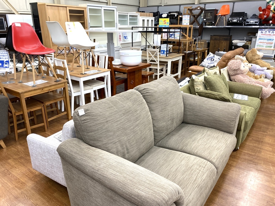 IKEA(イケア) 大型の2人掛けソファー入荷致しました！【千葉