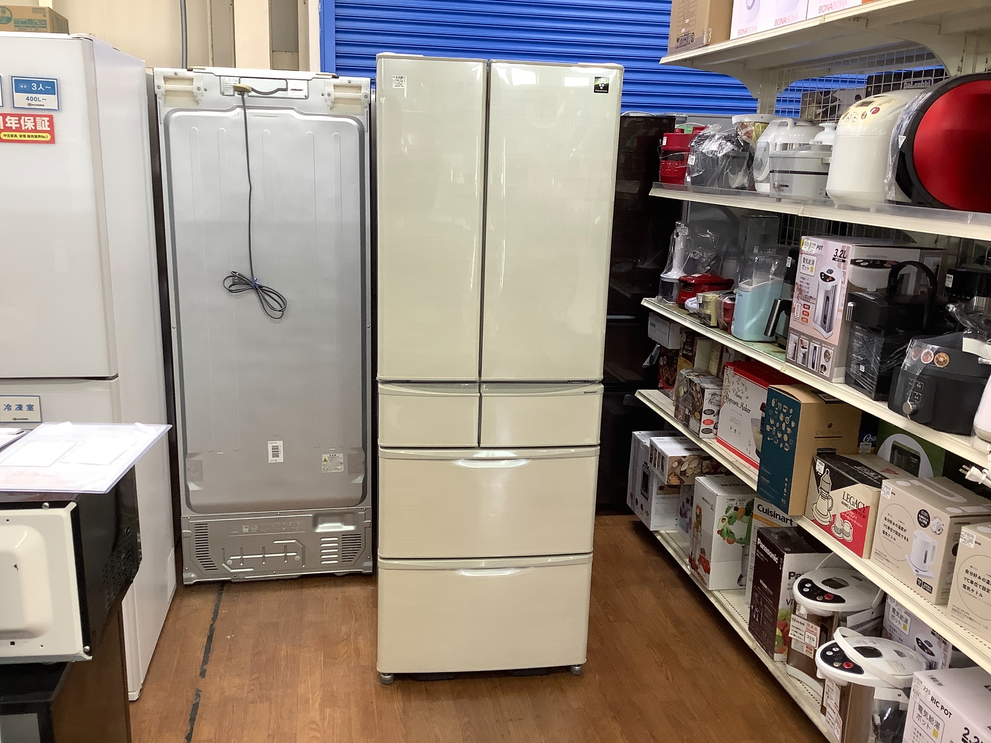SHARP】 6ドア冷蔵庫入荷致しました！｜2023年04月18日｜リサイクル 