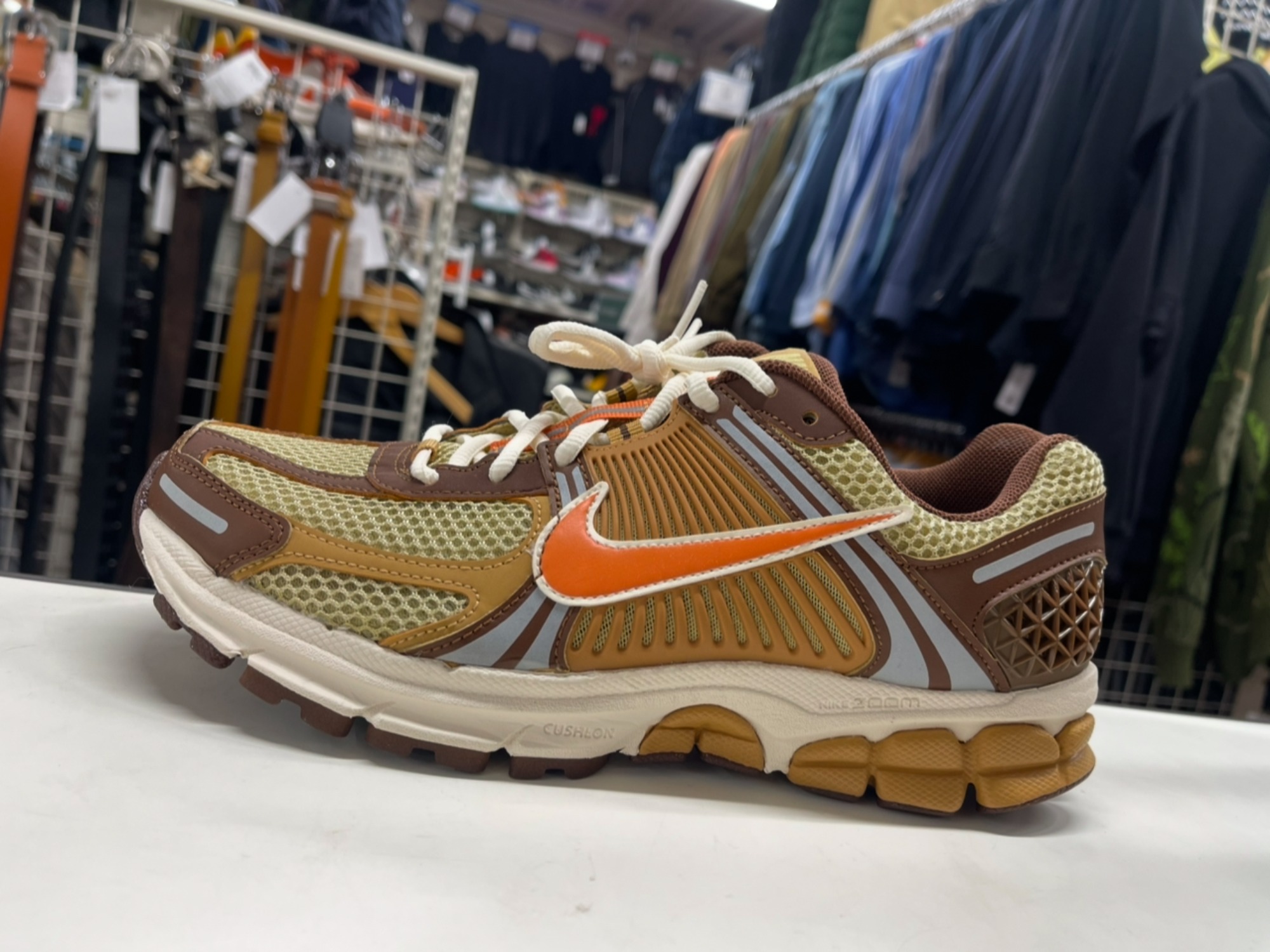 スニーカー買取強化中！】NIKEのスニーカーを2点買取入荷しました