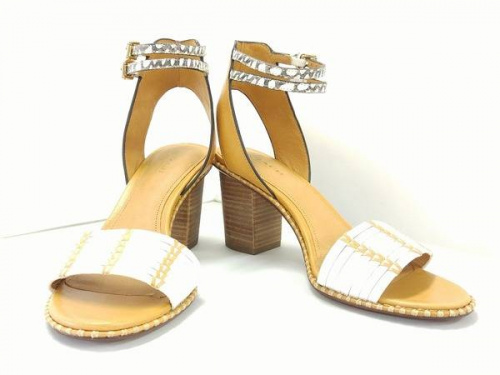 サンダルのコーチ（COACH）