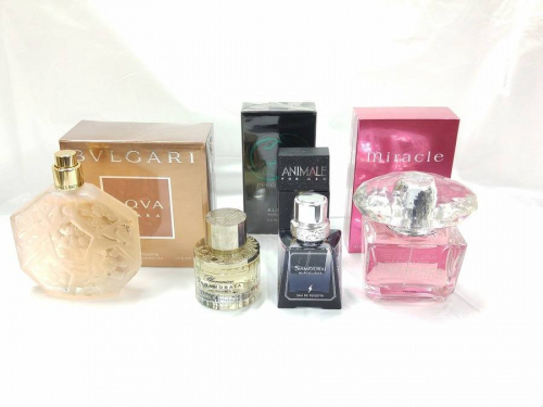 レディースファッションの香水