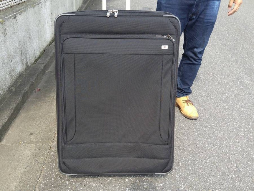 バッグのキャリーバッグ