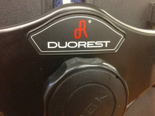 イスのDUOREST