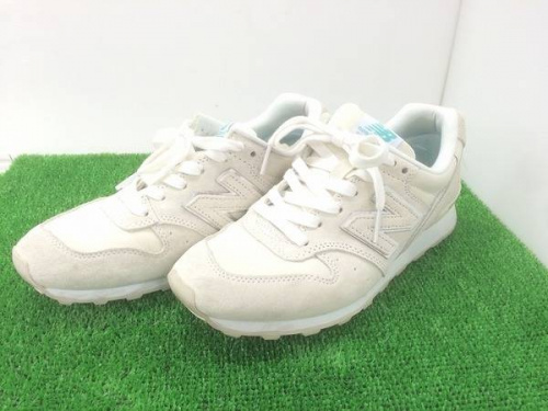 靴のニューバランス(new balance)