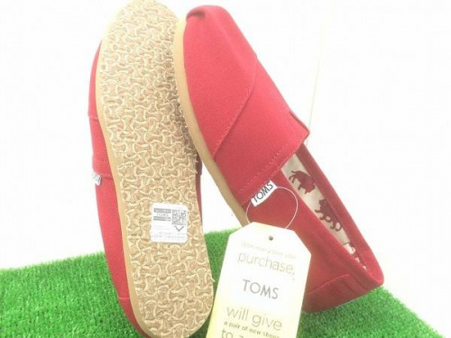 靴のTOMS