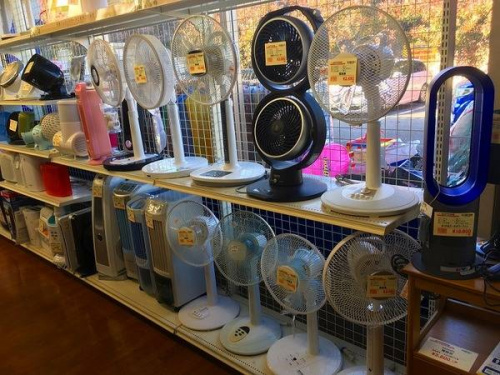 除湿機の生活家電