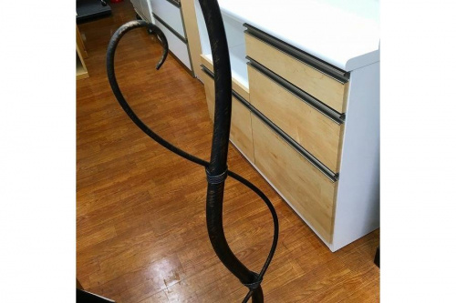 アンティークのフロアライト