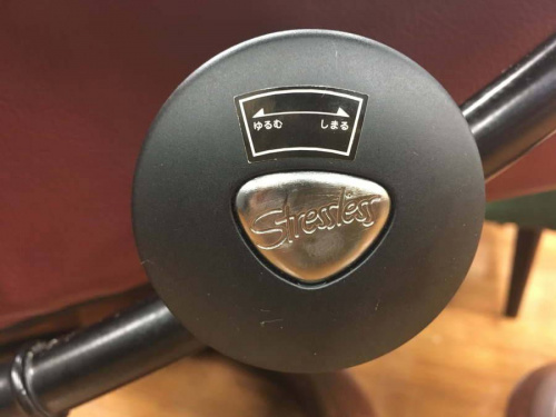 ストレスレスチェア